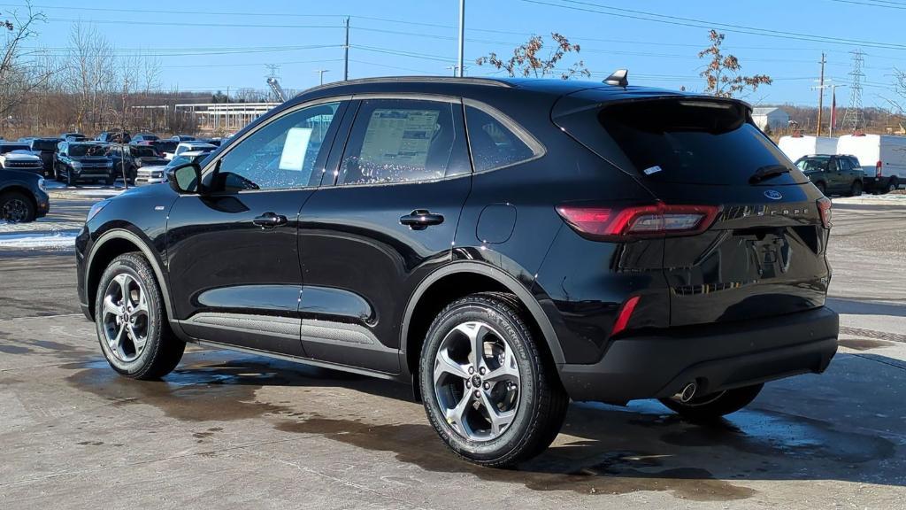 new 2025 Ford Escape car, priced at $33,871