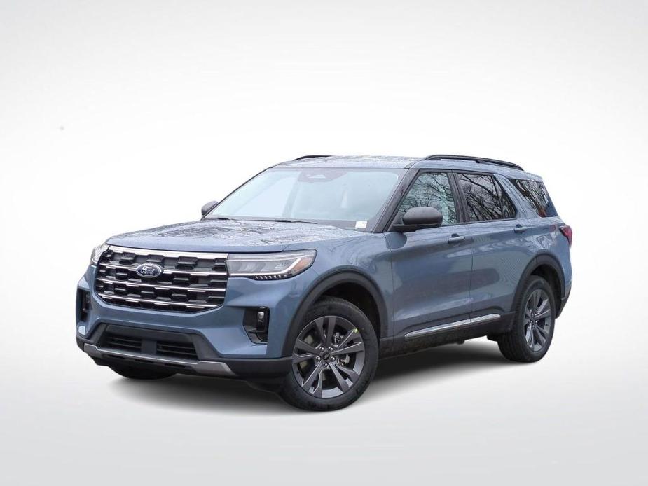 new 2025 Ford Explorer car, priced at $45,221