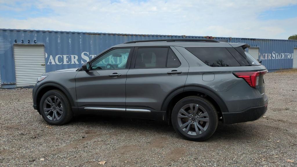 new 2025 Ford Explorer car, priced at $44,202