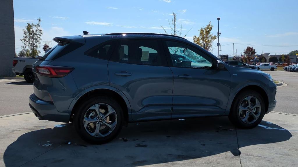 new 2024 Ford Escape car, priced at $32,025