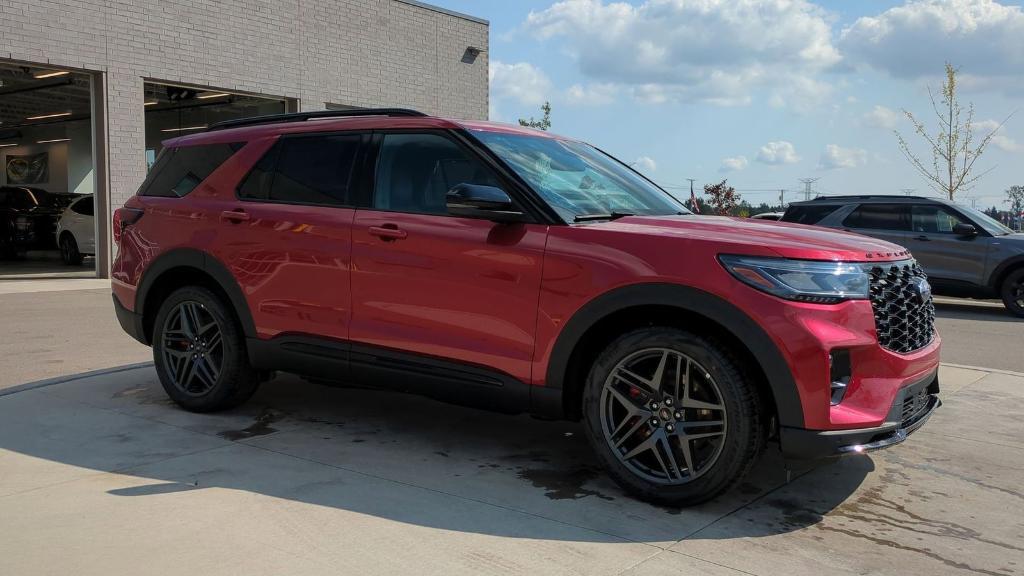 new 2025 Ford Explorer car, priced at $54,881