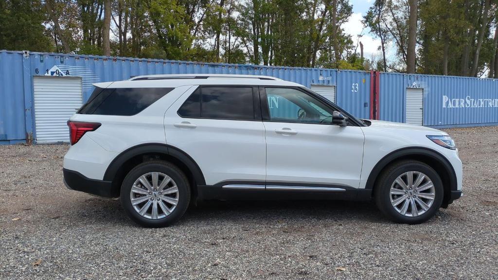 new 2025 Ford Explorer car, priced at $55,278