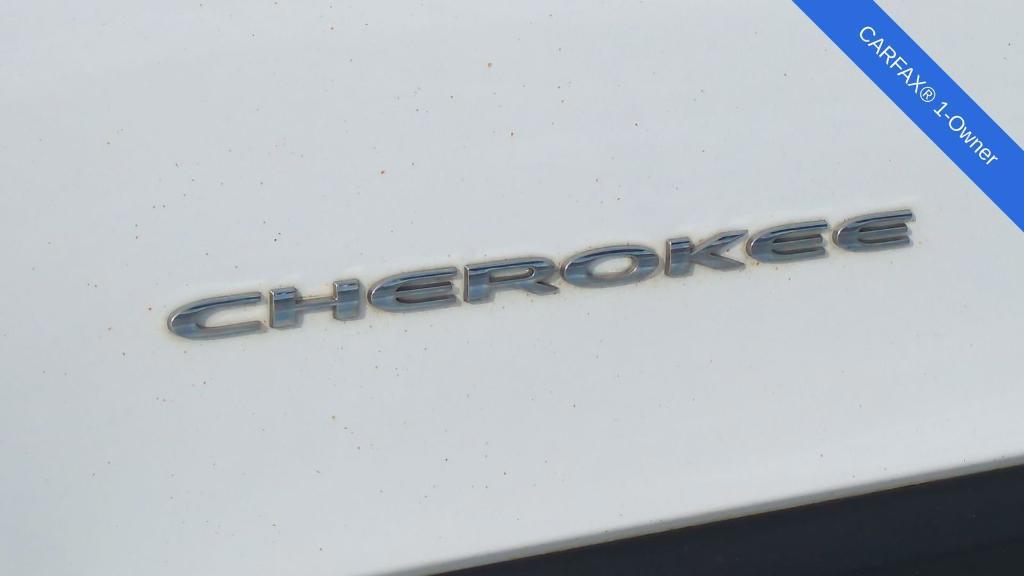 used 2019 Jeep Cherokee car, priced at $14,995