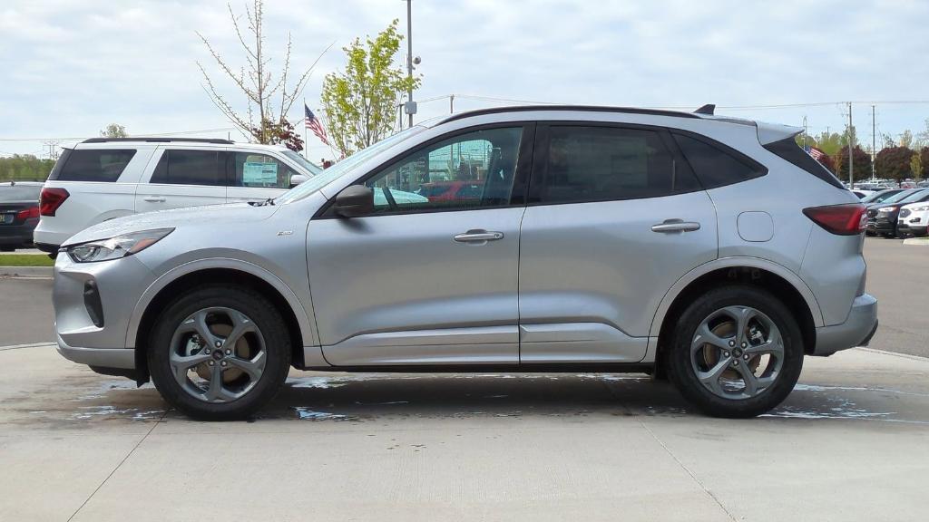 new 2024 Ford Escape car, priced at $32,405