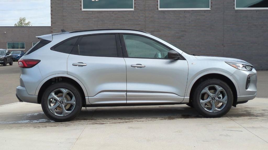 new 2024 Ford Escape car, priced at $32,405