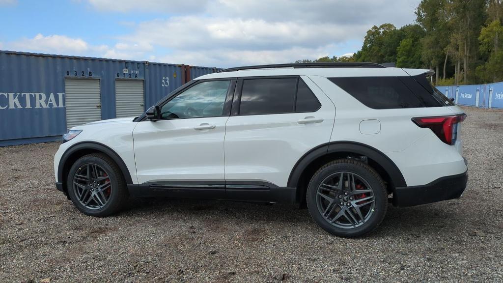 new 2025 Ford Explorer car, priced at $56,983