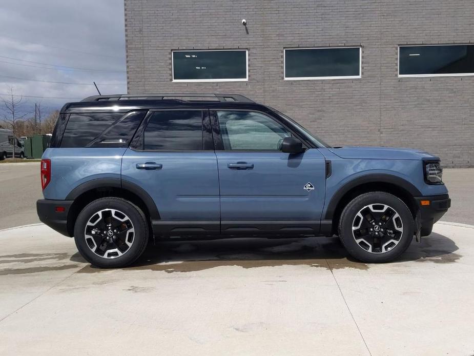 new 2024 Ford Bronco Sport car, priced at $37,915