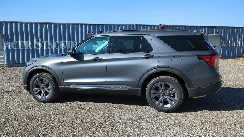 new 2025 Ford Explorer car, priced at $44,545