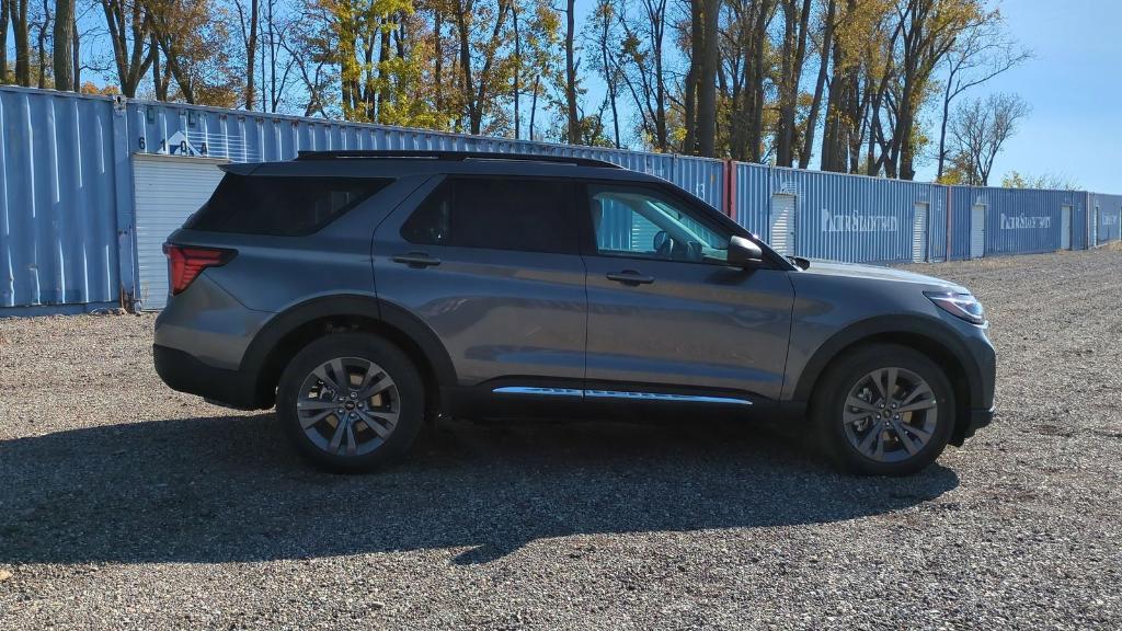 new 2025 Ford Explorer car, priced at $44,545