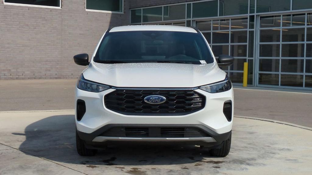 new 2025 Ford Escape car, priced at $32,845