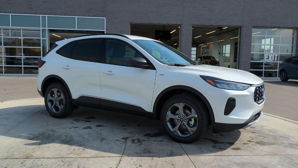 new 2025 Ford Escape car, priced at $32,845