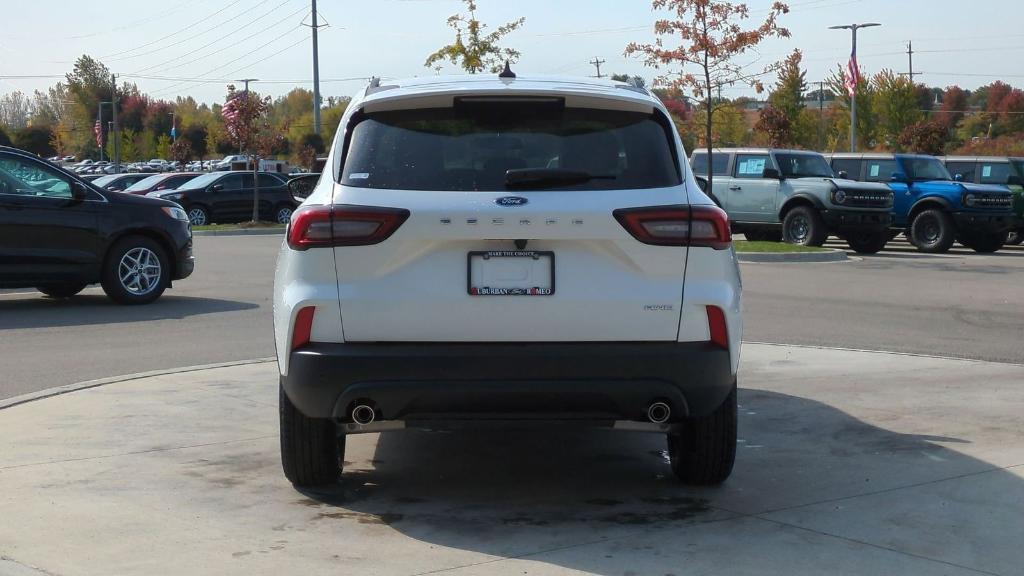 new 2025 Ford Escape car, priced at $32,845