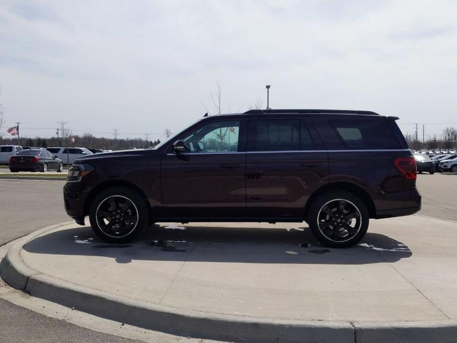 new 2024 Ford Expedition car, priced at $76,716