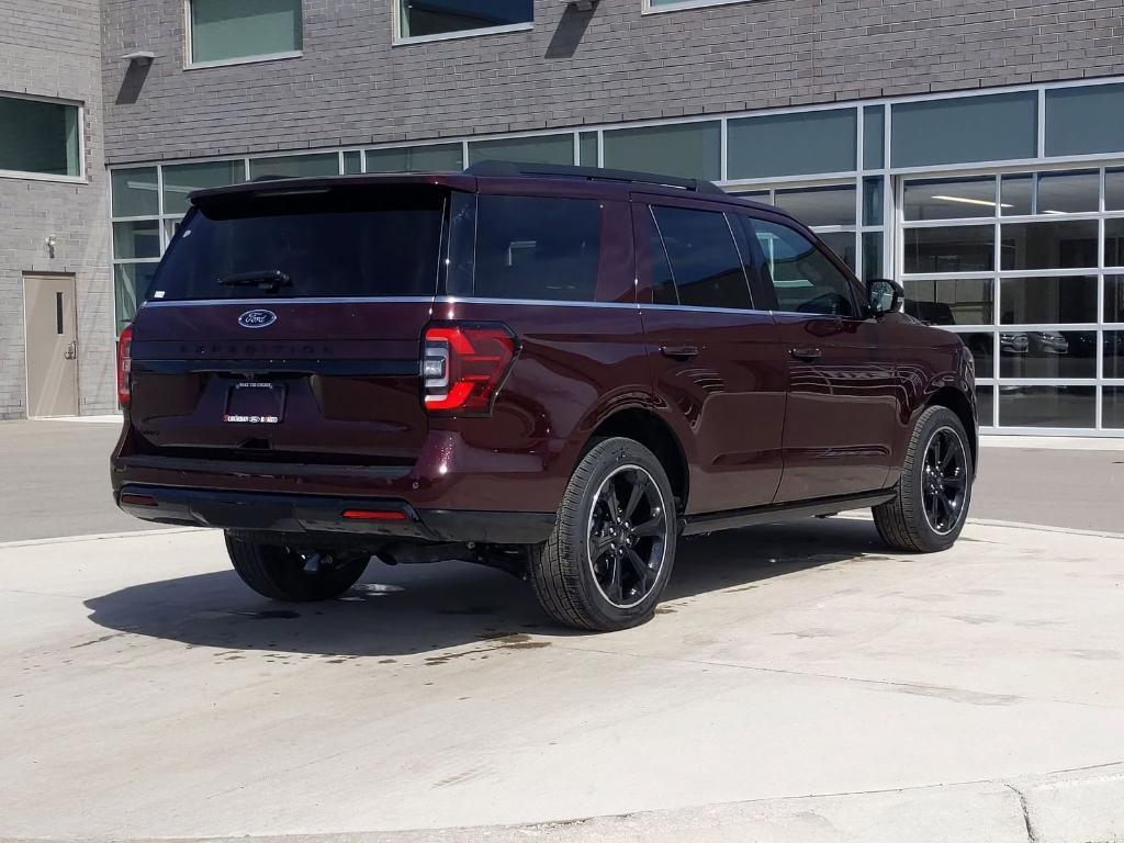 new 2024 Ford Expedition car, priced at $76,716