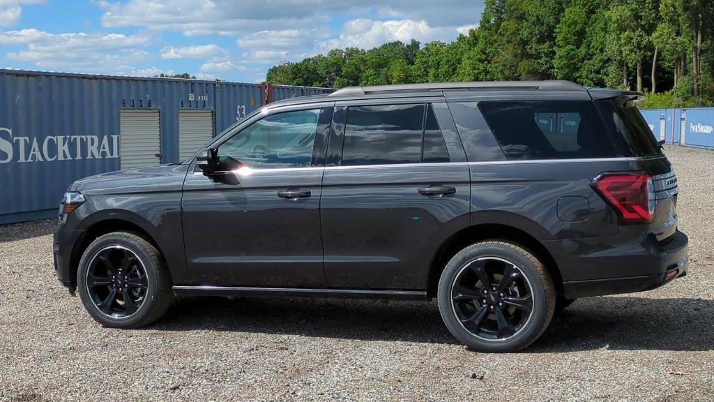 new 2024 Ford Expedition car, priced at $76,272