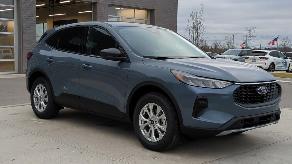 new 2025 Ford Escape car, priced at $30,761