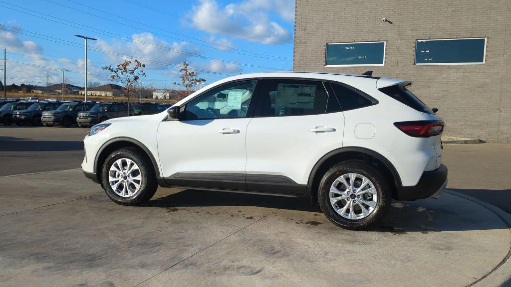 new 2025 Ford Escape car, priced at $30,761