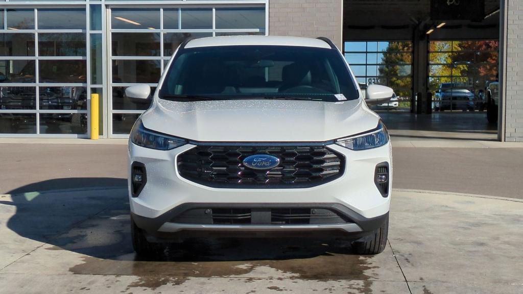 new 2025 Ford Escape car, priced at $33,054