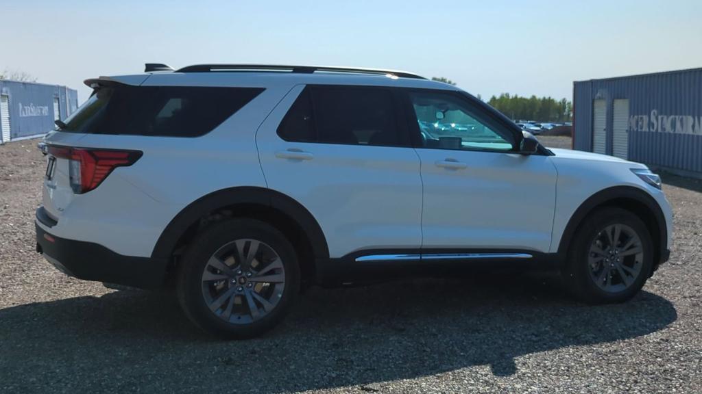 new 2025 Ford Explorer car, priced at $43,738