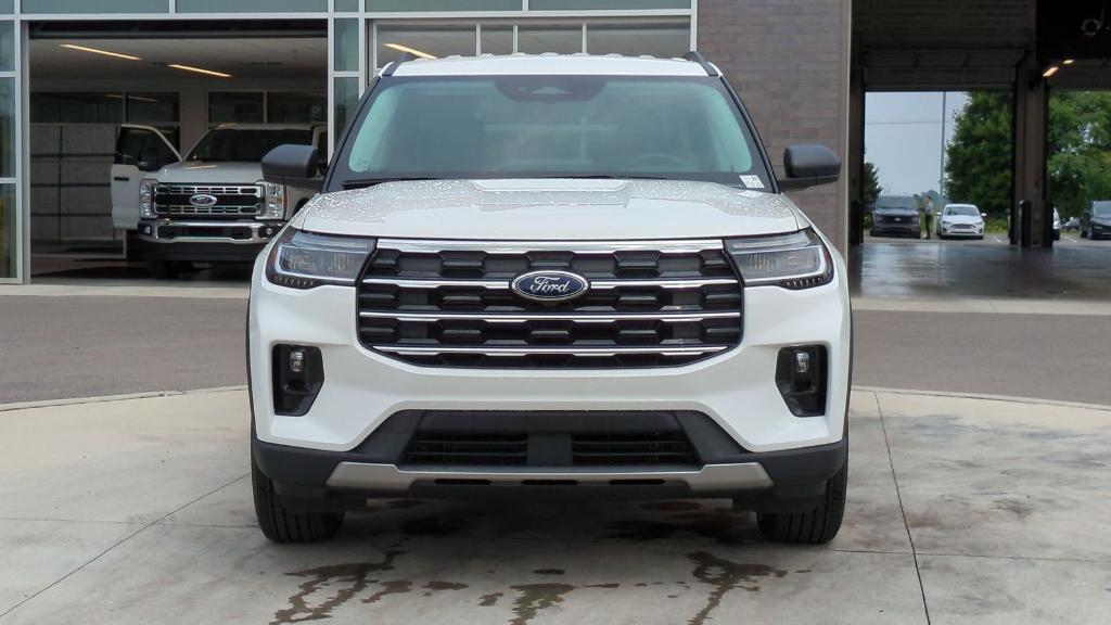 new 2025 Ford Explorer car, priced at $45,238