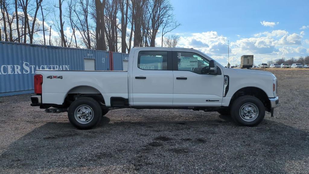 new 2024 Ford F-250 car, priced at $56,008