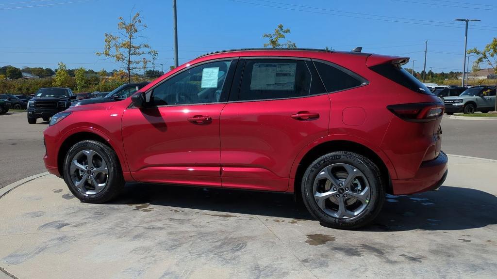 new 2024 Ford Escape car, priced at $32,468