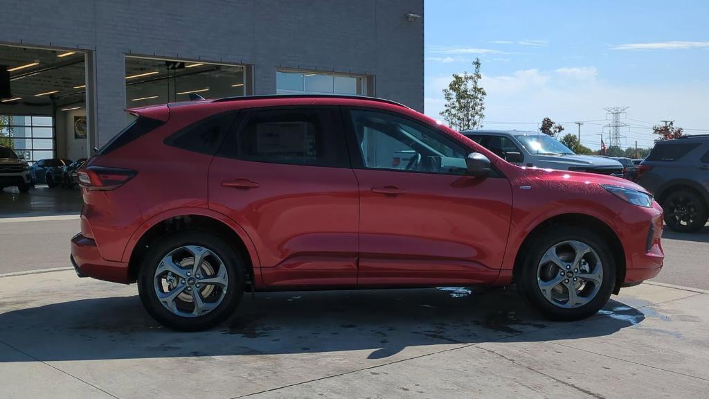 new 2024 Ford Escape car, priced at $32,468