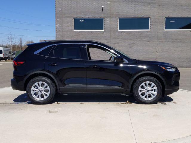 new 2024 Ford Escape car, priced at $35,634