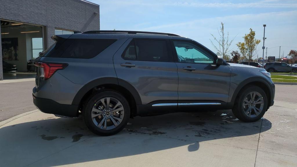 new 2025 Ford Explorer car, priced at $43,042