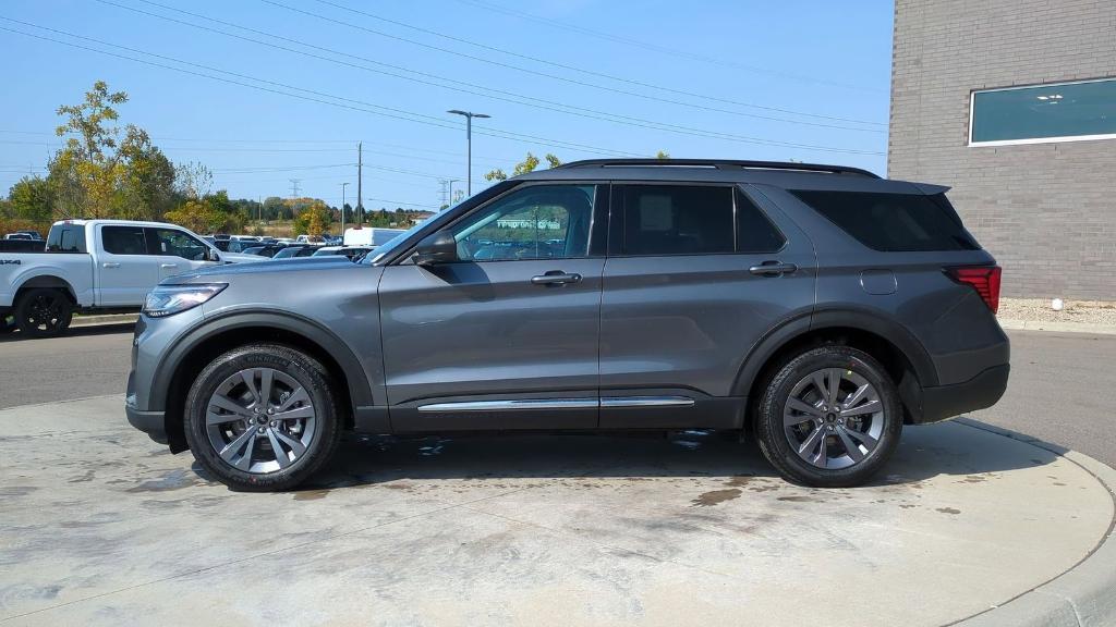 new 2025 Ford Explorer car, priced at $43,042