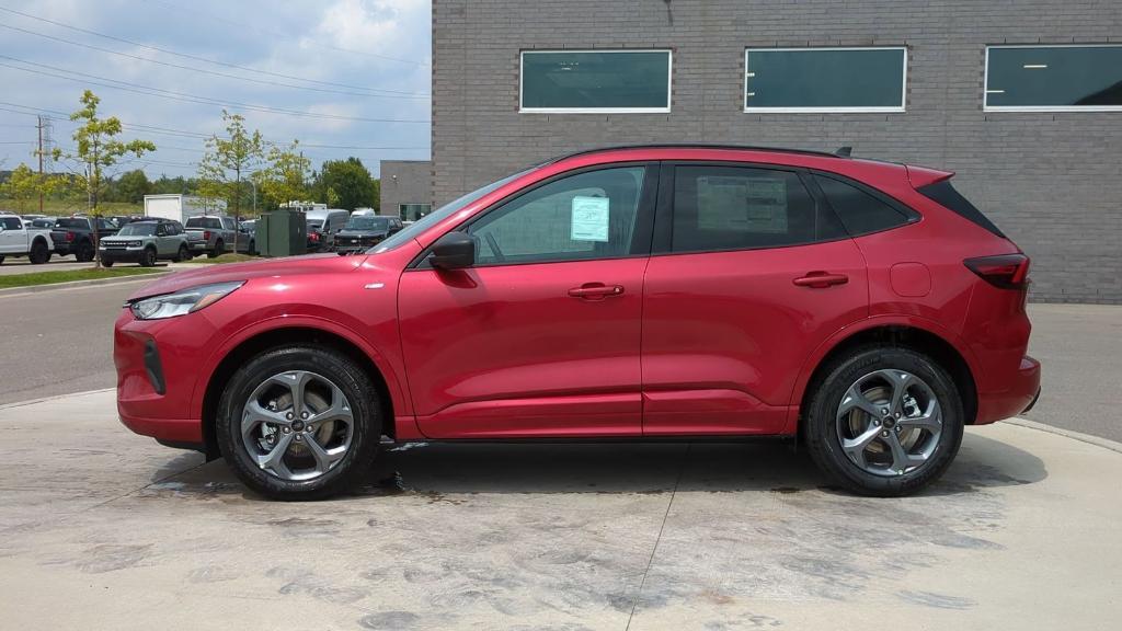 new 2024 Ford Escape car, priced at $33,900