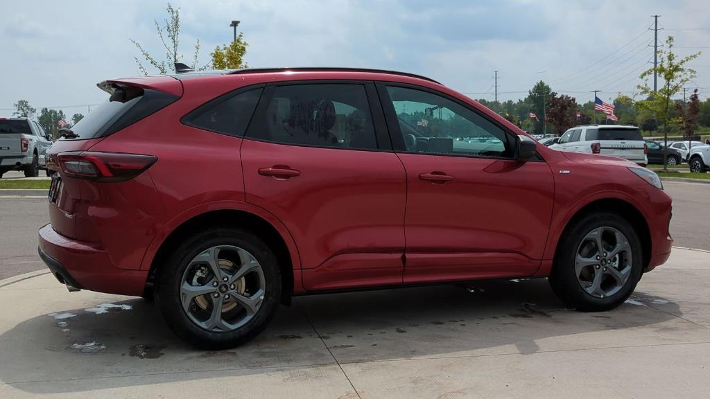 new 2024 Ford Escape car, priced at $33,900