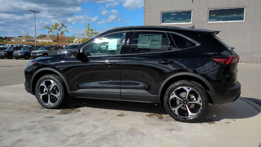 new 2025 Ford Escape car, priced at $34,089