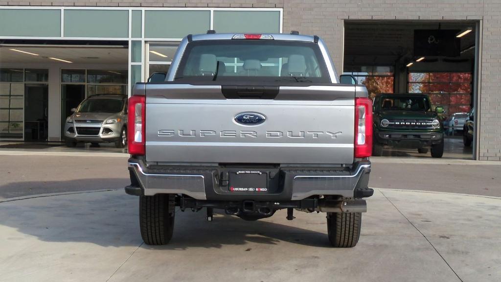 new 2024 Ford F-250 car, priced at $57,023