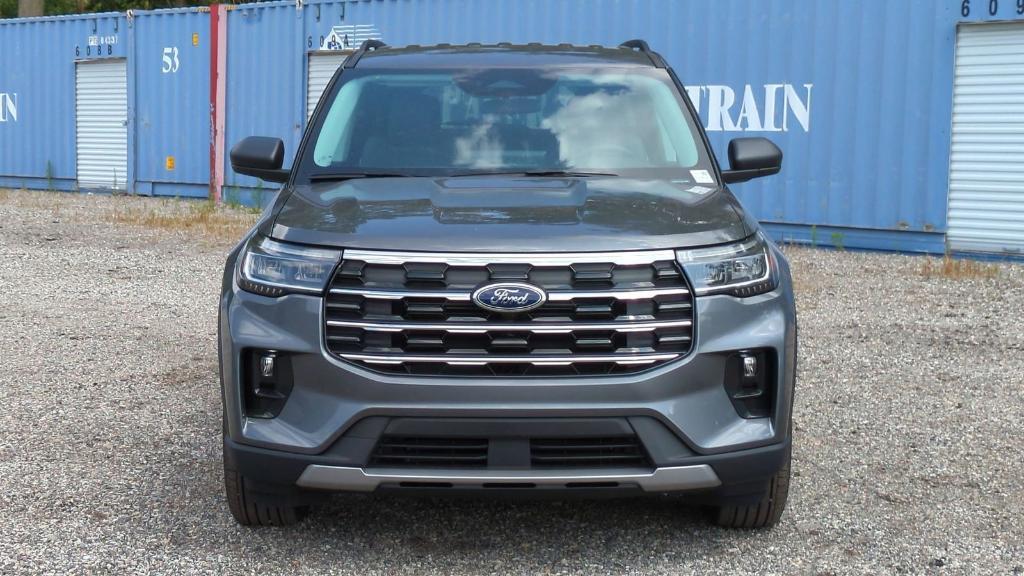 new 2025 Ford Explorer car, priced at $44,525