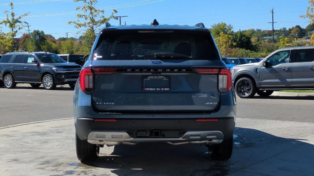 new 2025 Ford Explorer car, priced at $44,968