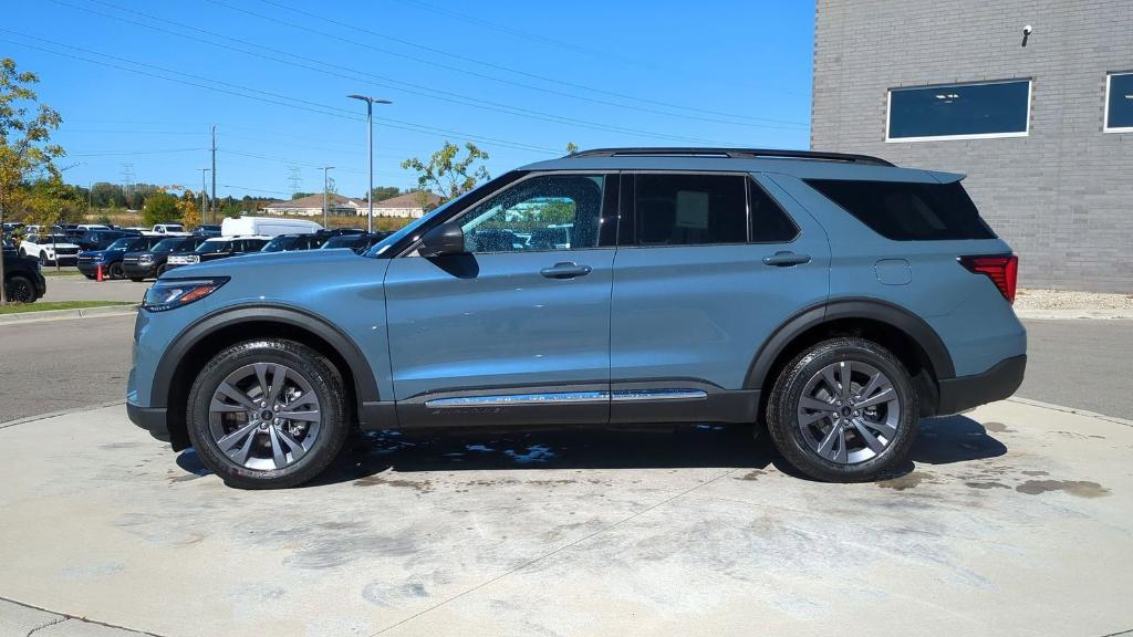 new 2025 Ford Explorer car, priced at $44,968