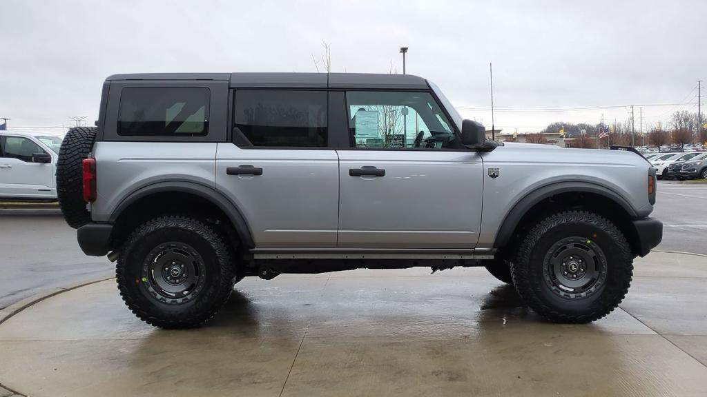 new 2024 Ford Bronco car, priced at $50,201