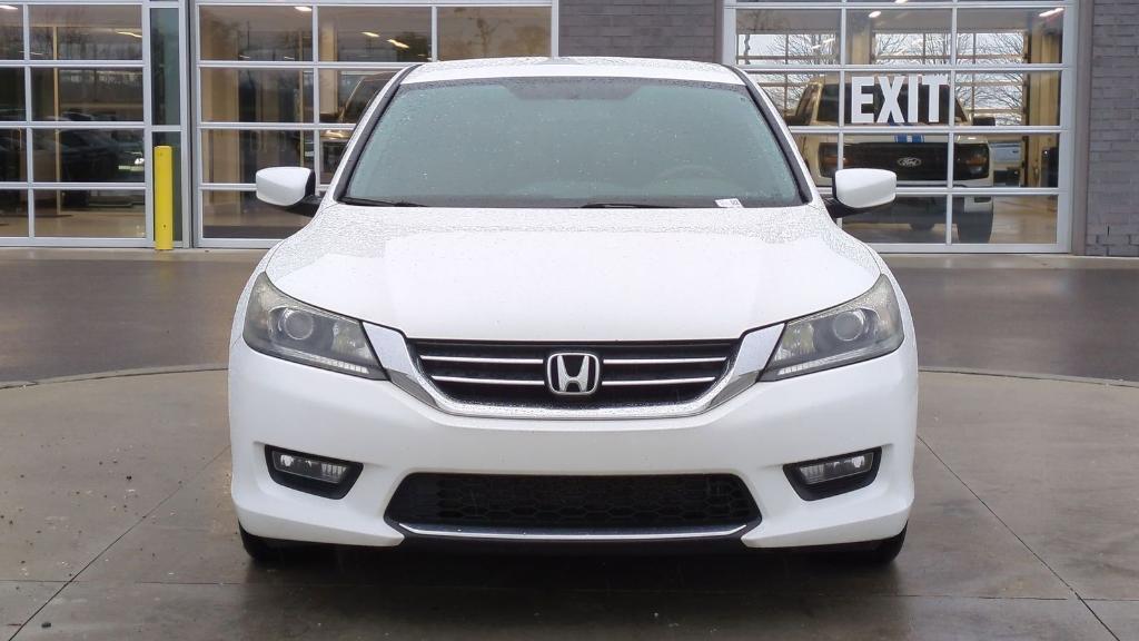 used 2015 Honda Accord car, priced at $11,995