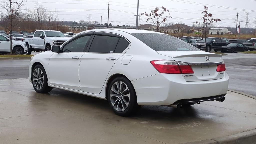 used 2015 Honda Accord car, priced at $11,995