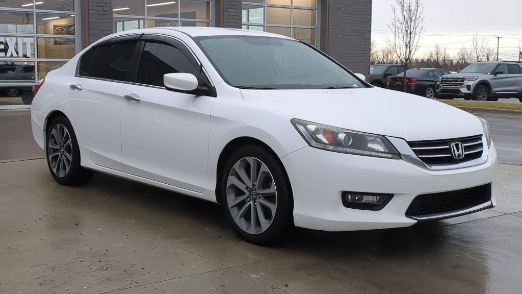 used 2015 Honda Accord car, priced at $11,995