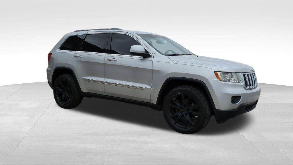 used 2011 Jeep Grand Cherokee car, priced at $6,995