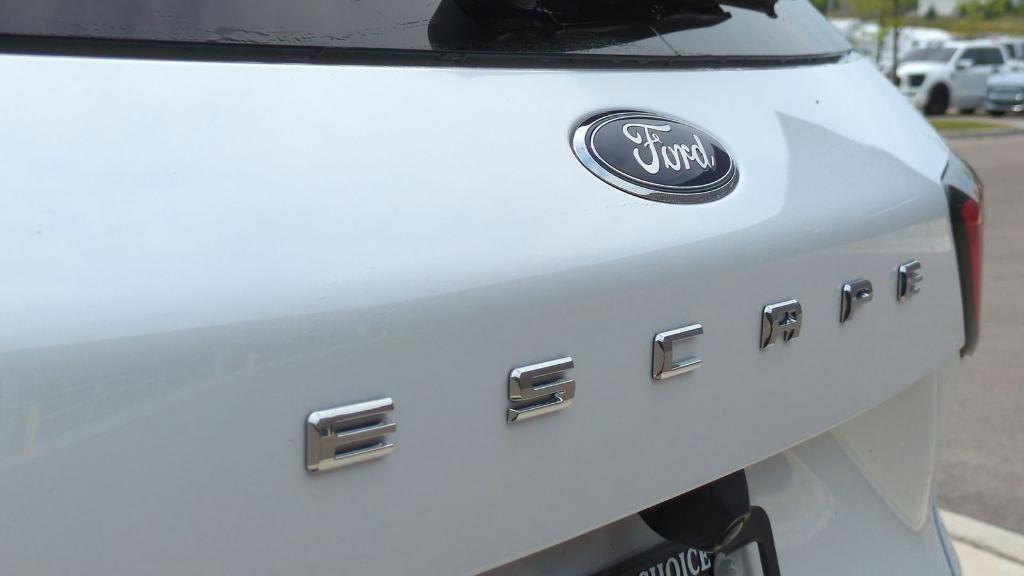 new 2024 Ford Escape car, priced at $30,890