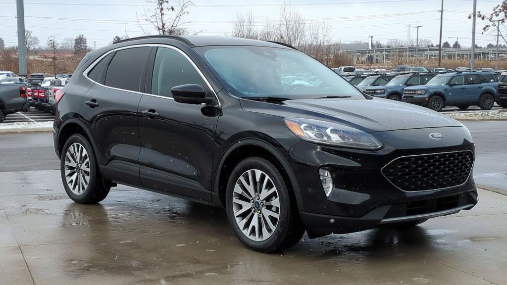 used 2022 Ford Escape car, priced at $23,395