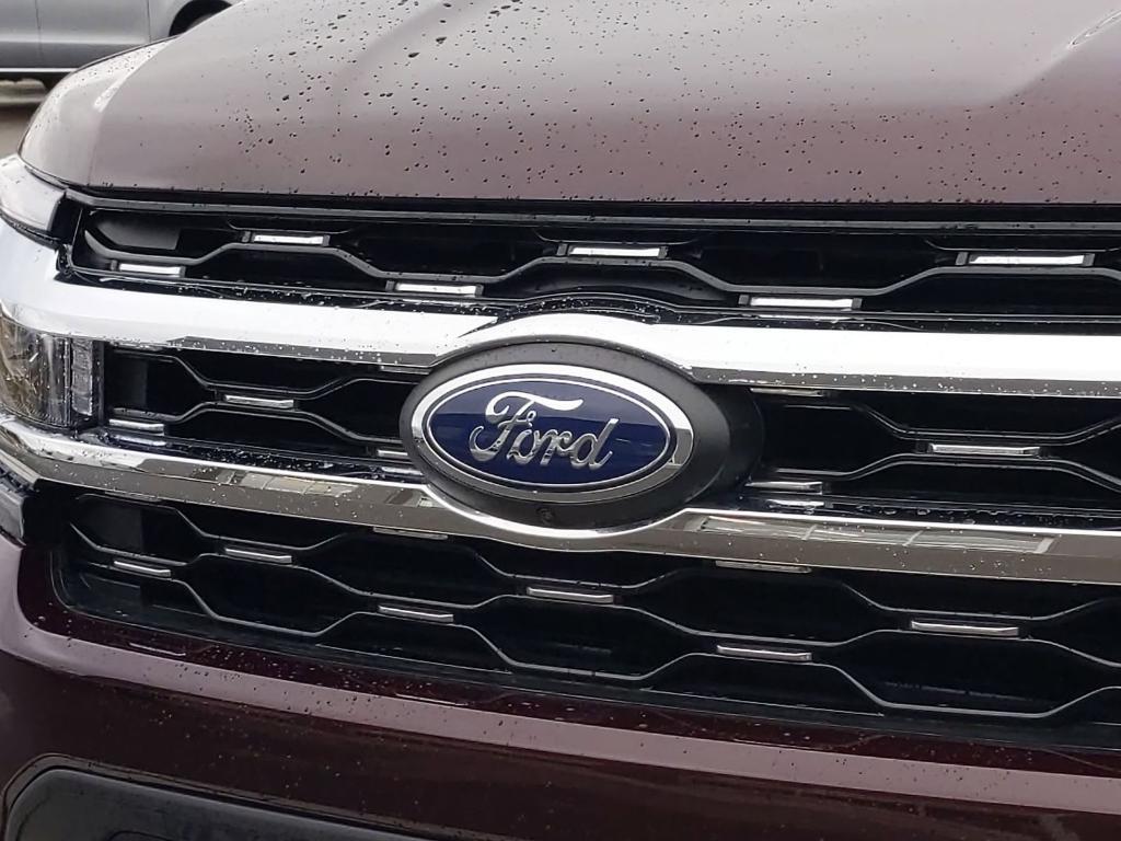 new 2024 Ford Expedition Max car, priced at $75,035