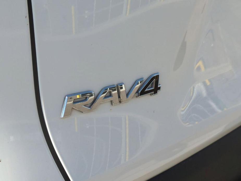 used 2020 Toyota RAV4 car, priced at $20,995