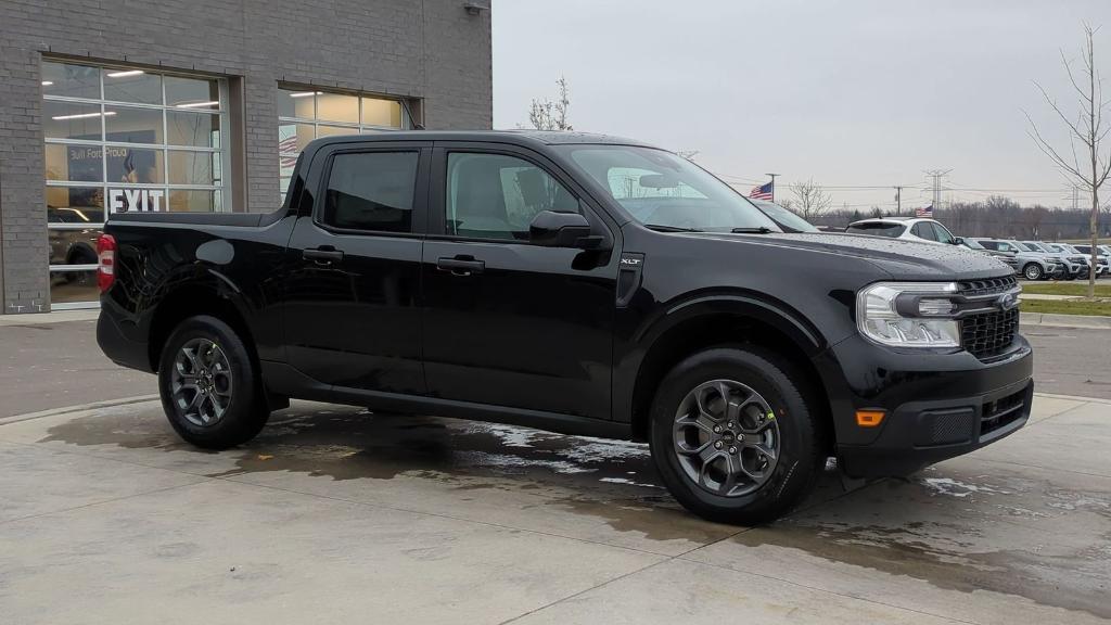 new 2024 Ford Maverick car, priced at $30,943