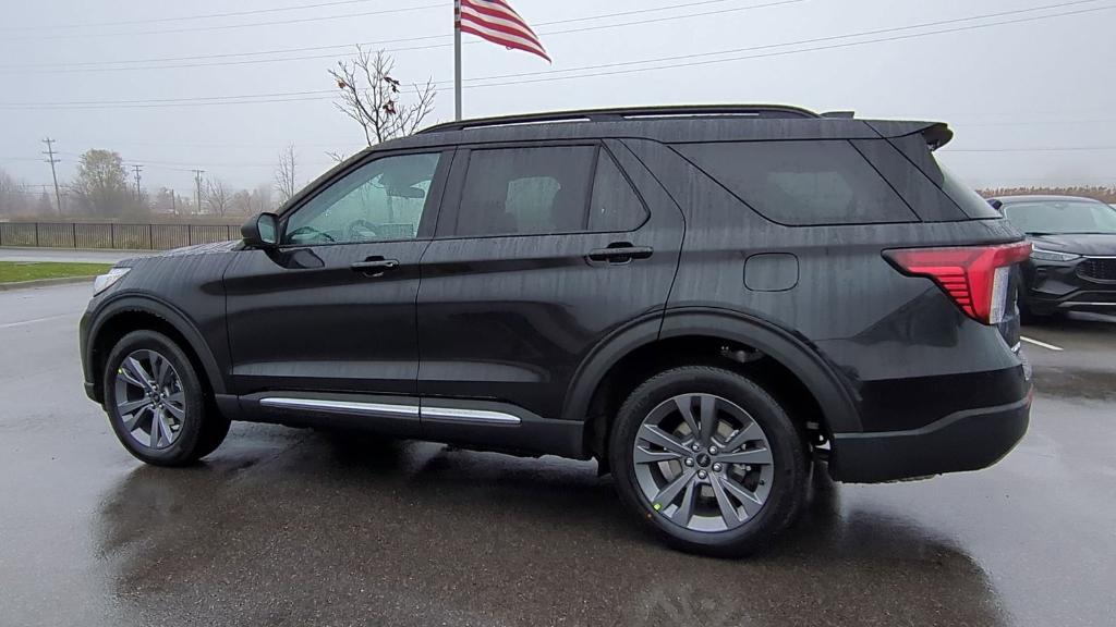 new 2025 Ford Explorer car, priced at $44,777