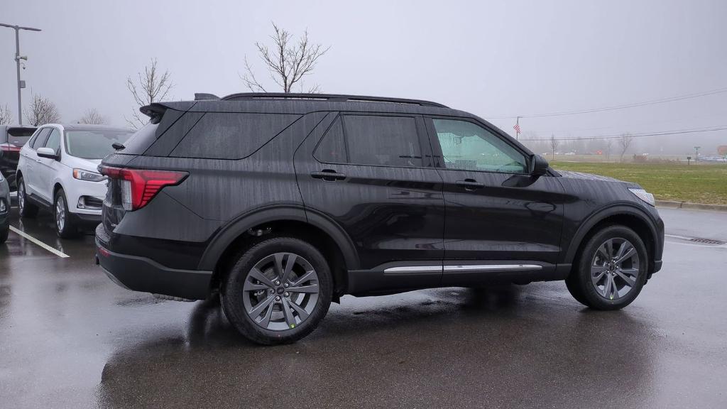 new 2025 Ford Explorer car, priced at $44,777