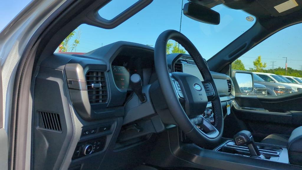 new 2024 Ford F-150 car, priced at $51,624